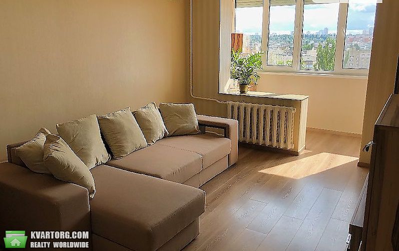 Sell 2-room apartment. Киев,  Старокиевская — photo 1