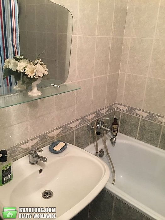 Sell 2-room apartment. Киев,  Хорольская — photo 8