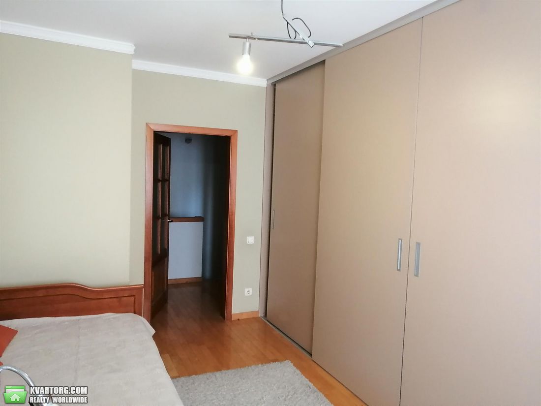 Sell 3-room apartment. Киев,  Порика — photo 10