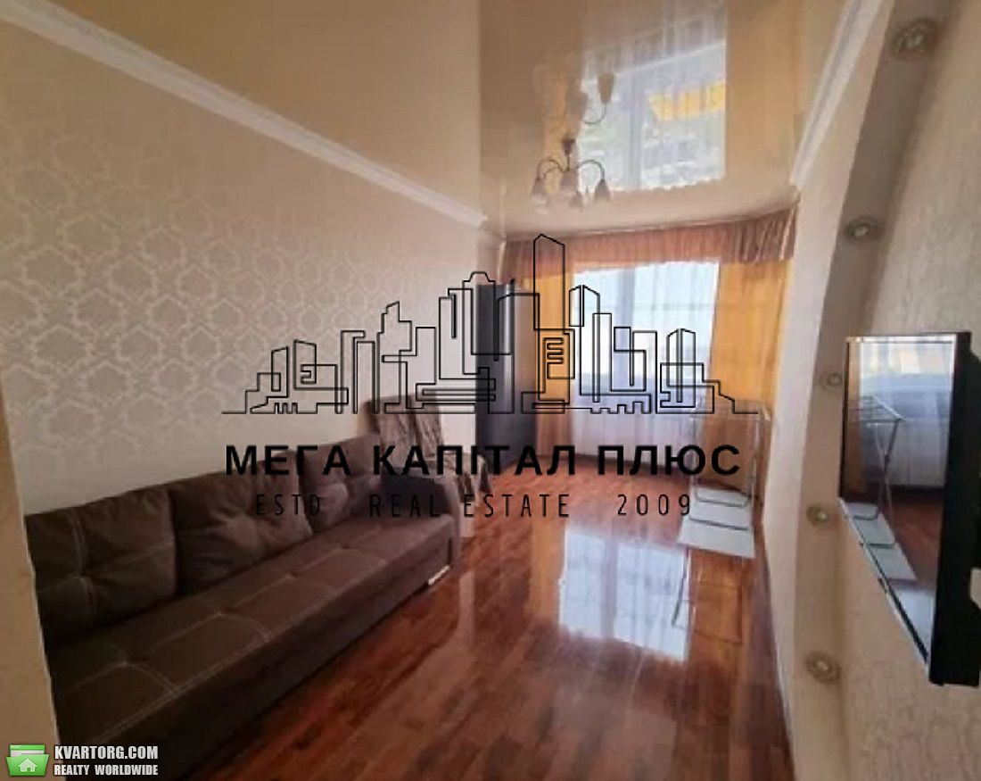 Rent out 2-room apartment. Киев,  Чавдар — photo 1