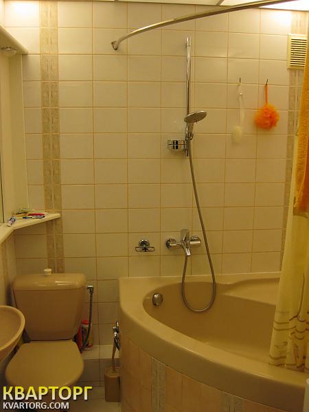 Sell 5-room apartment. Днепропетровск, Володарского — photo 9