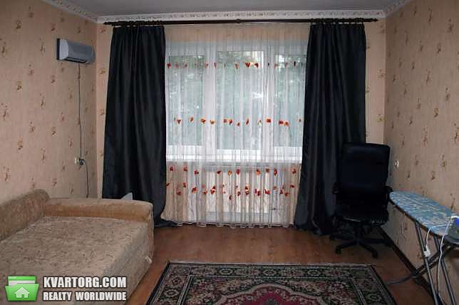 Sell 1-room apartment. Киев,  Смолича — photo 1