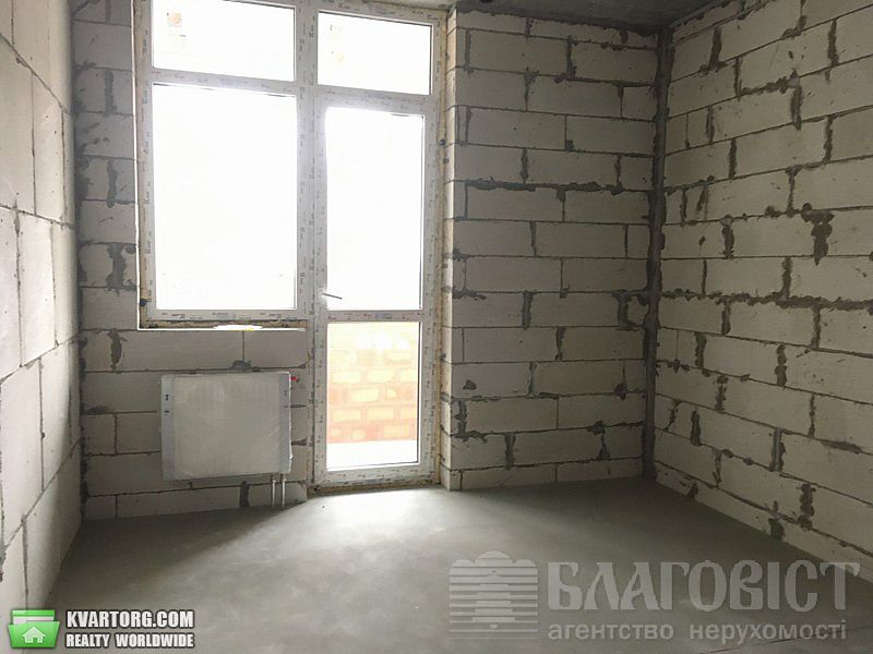 Sell 3-room apartment. Киев,  Щорса — photo 9