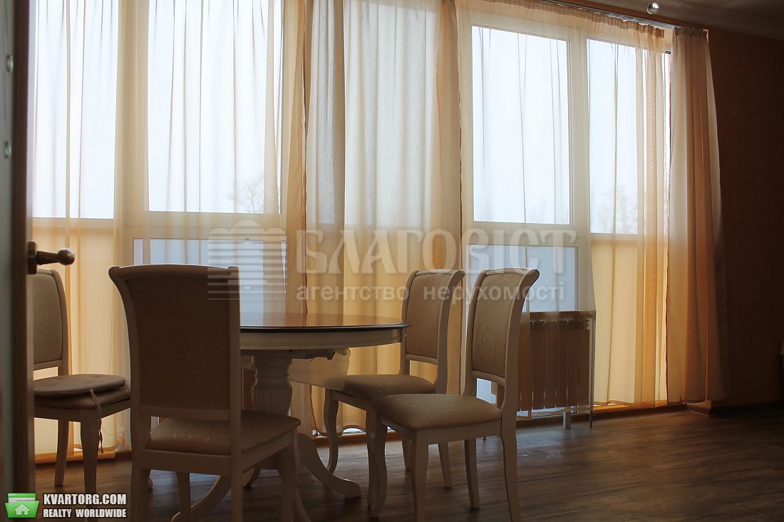 Rent out 2-room apartment. Киев,  Димитрова — photo 8