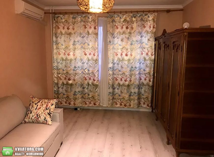 Sell 1-room apartment. Киев,  Крушельницкой — photo 3