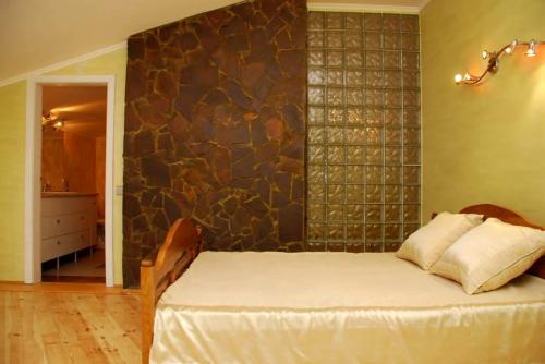 Rent out house. Киев,  Русановские Сады — photo 4