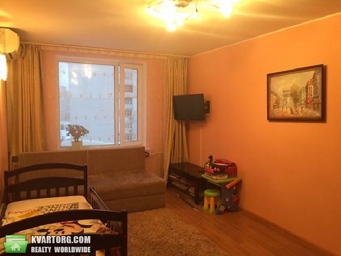 Sell 2-room apartment. Киев,  Милютенко — photo 3