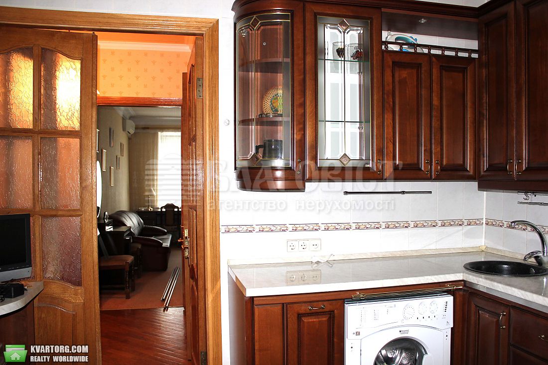 Rent out 1-room apartment. Киев,  Мечникова — photo 4