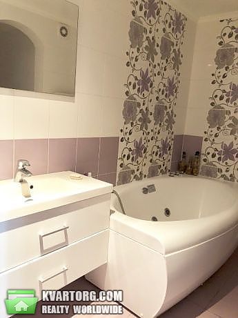 Rent out 2-room apartment. Киев, Коновальца — photo 6