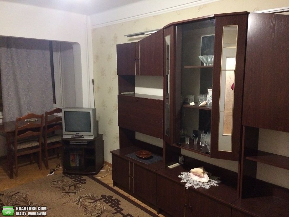 Rent out 1-room apartment. Киев,  Шолом-Алейхема — photo 4