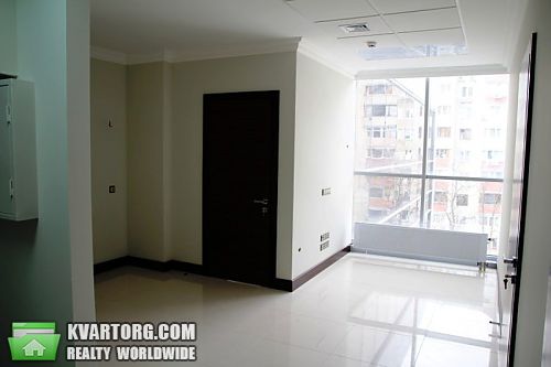 Rent out office. Киев, Черновола — photo 9