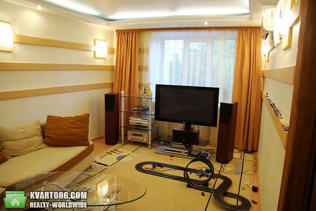 Sell 3-room apartment. Киев,  Лукьяновская — photo 2