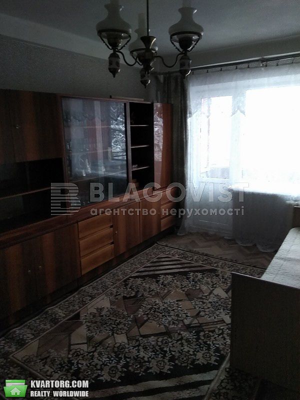 Rent out 2-room apartment. Киев,  Правды пр — photo 2