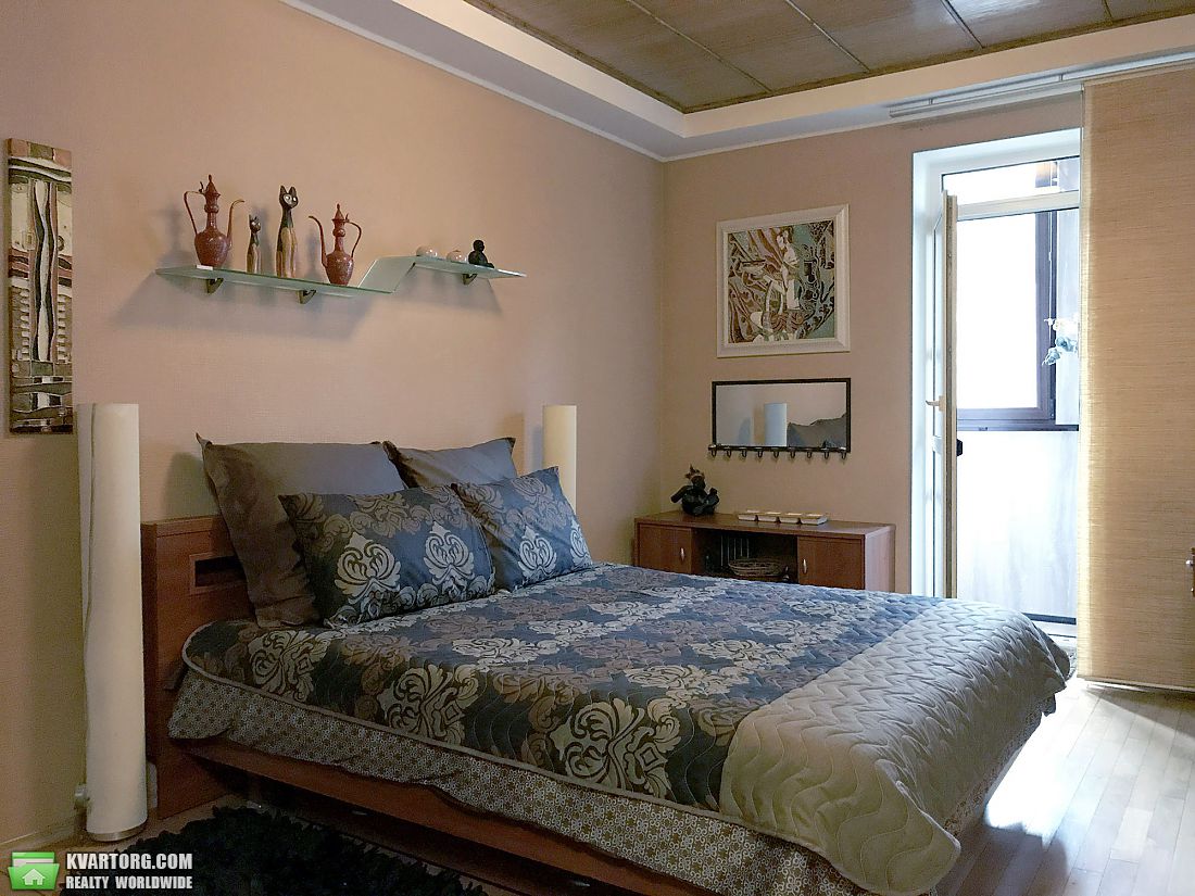 Rent out 3-room apartment. Киев,  Паньковская — photo 6