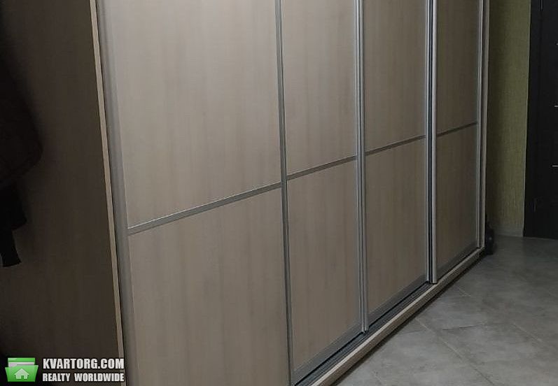 Rent out 2-room apartment. Киев,  Туманяна — photo 4