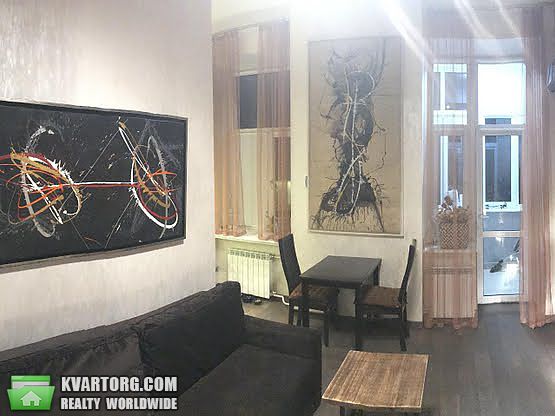 Rent out 2-room apartment. Киев,  Большая Васильковская — photo 4