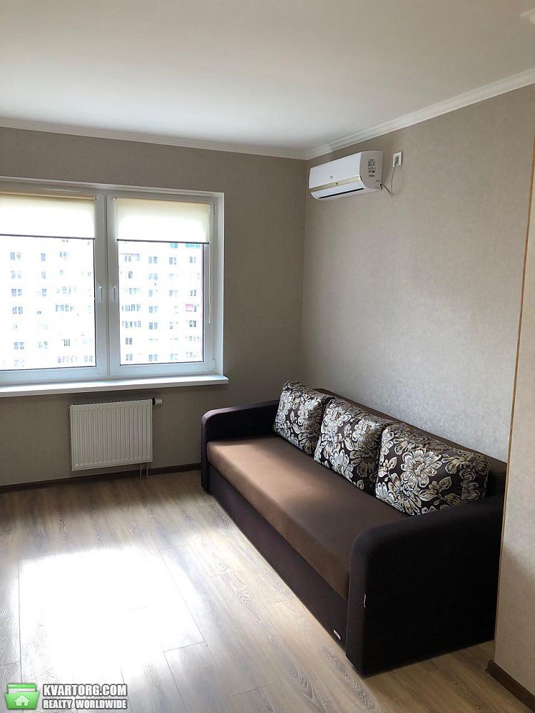 Rent out 1-room apartment. Киев,  Гмыри — photo 6