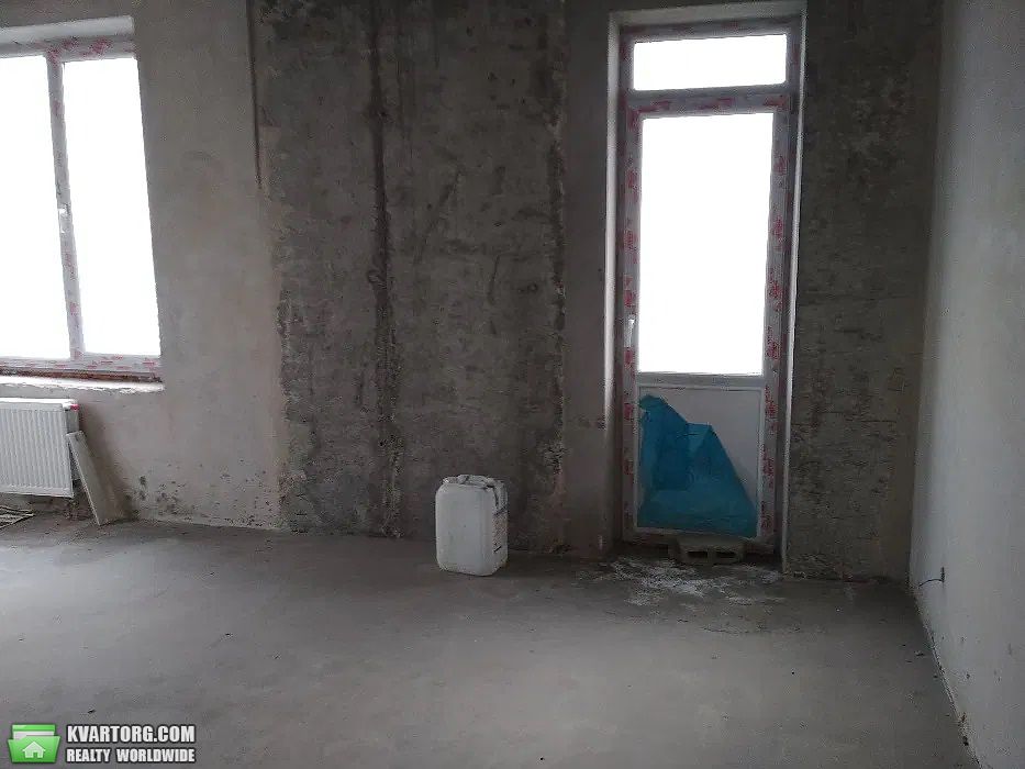 Sell 1-room apartment. Киев,  Олевская — photo 1