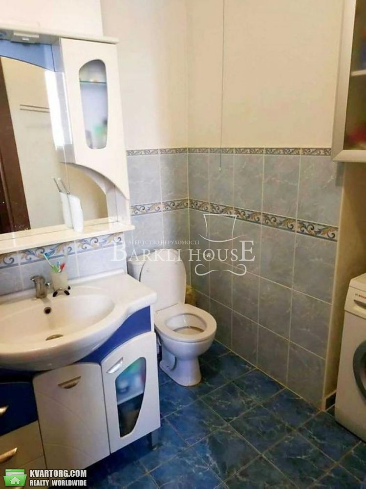 Rent out 3-room apartment. Киев,  Набережно-Крещатикская — photo 10
