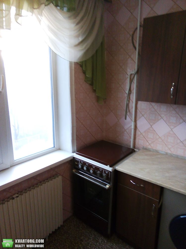 Rent out 2-room apartment. Киев, Оболонский пр — photo 4