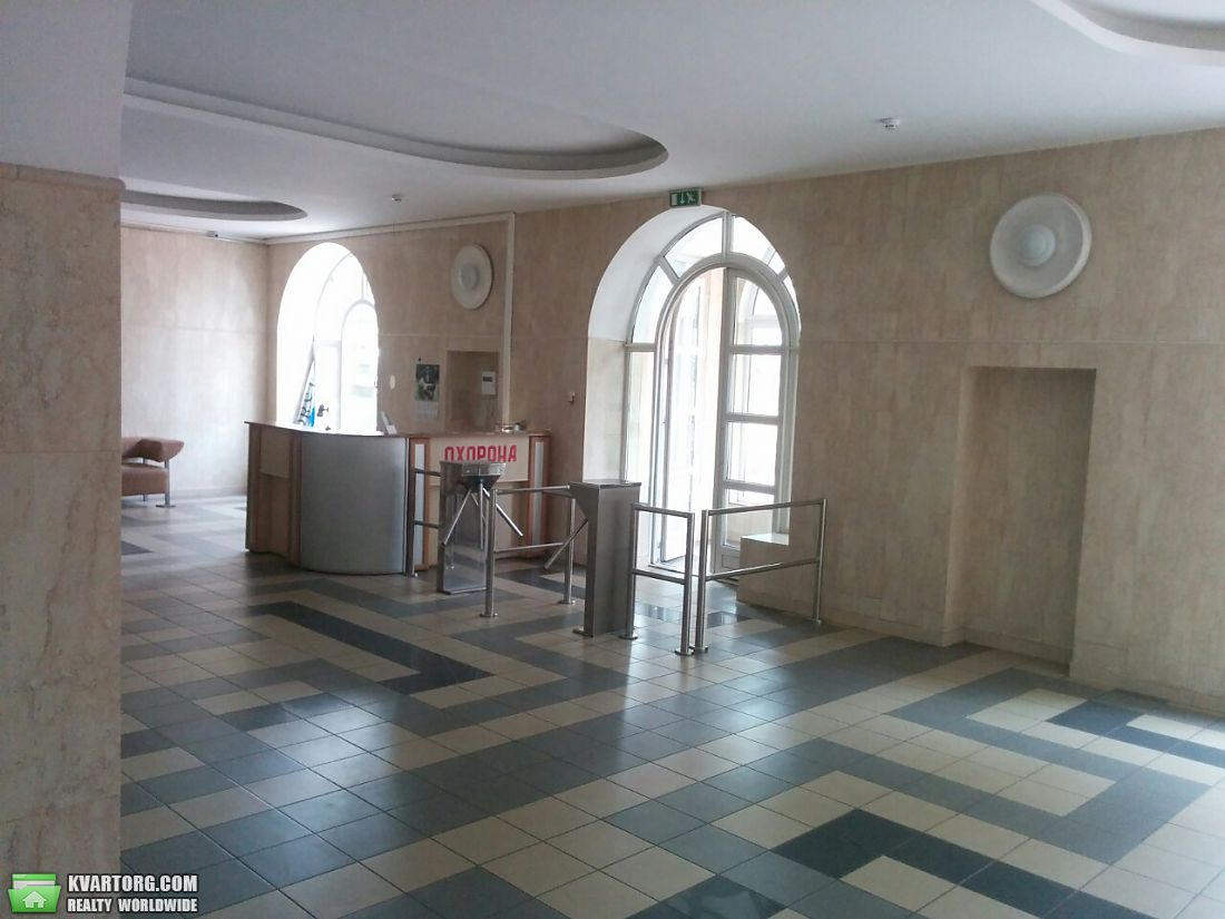 Rent out office. Киев, Вышгородская — photo 5