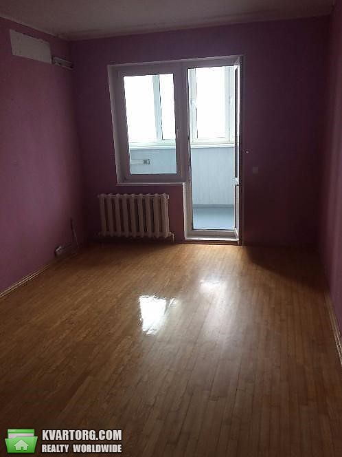 Sell multi-room apartment. Киев,  Бажана — photo 1