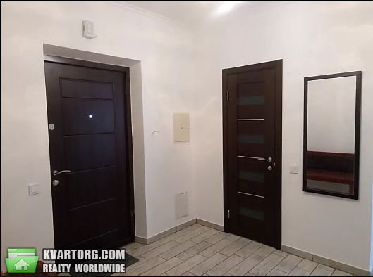 Rent out 2-room apartment. Киев, Бажана — photo 7