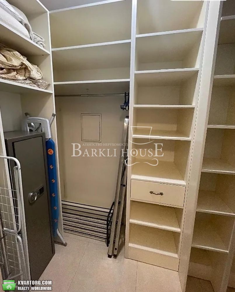 Rent out 2-room apartment. Киев,  Оболонская наб — photo 6