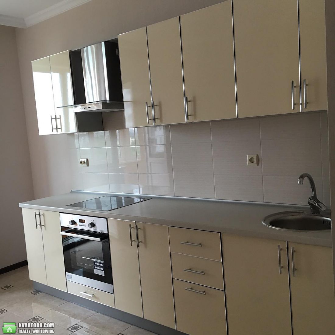 Sell 1-room apartment. Киев,  Ломоносова — photo 2