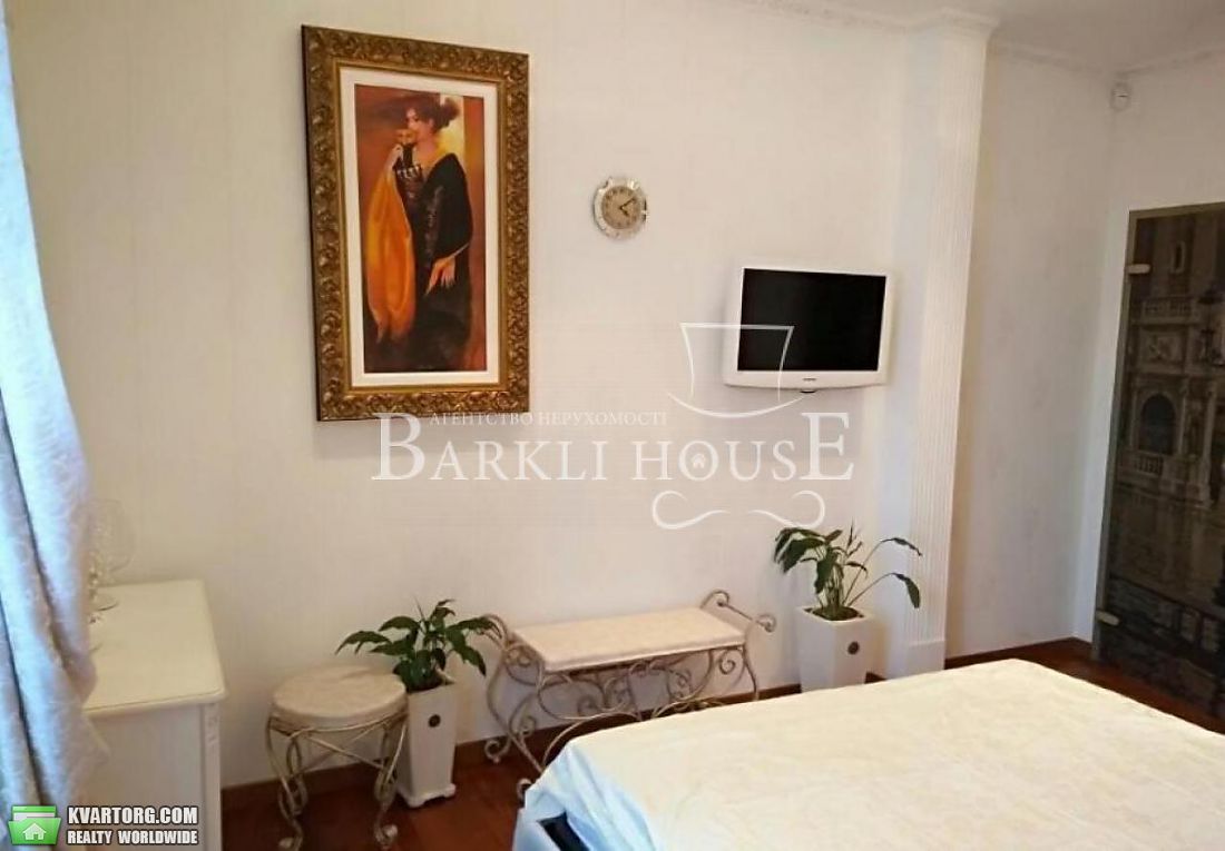 Rent out 2-room apartment. Киев, Коновальца — photo 7