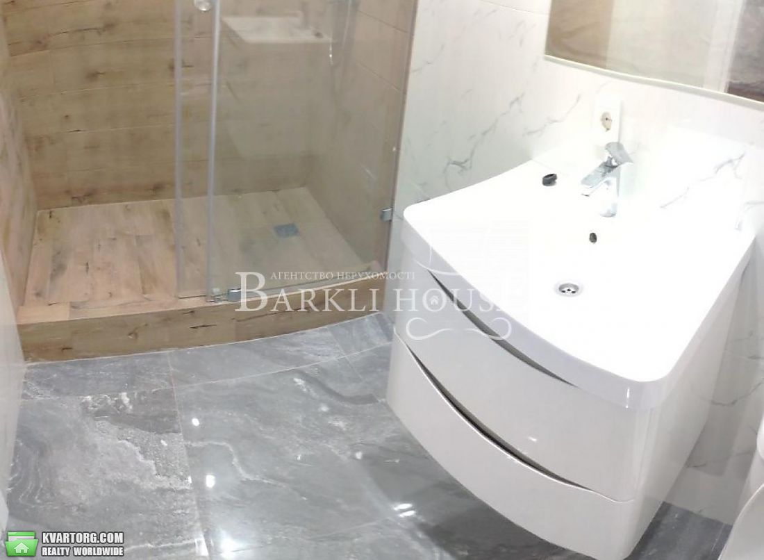 Rent out Townhouse. Киев,  Макаренко — photo 8