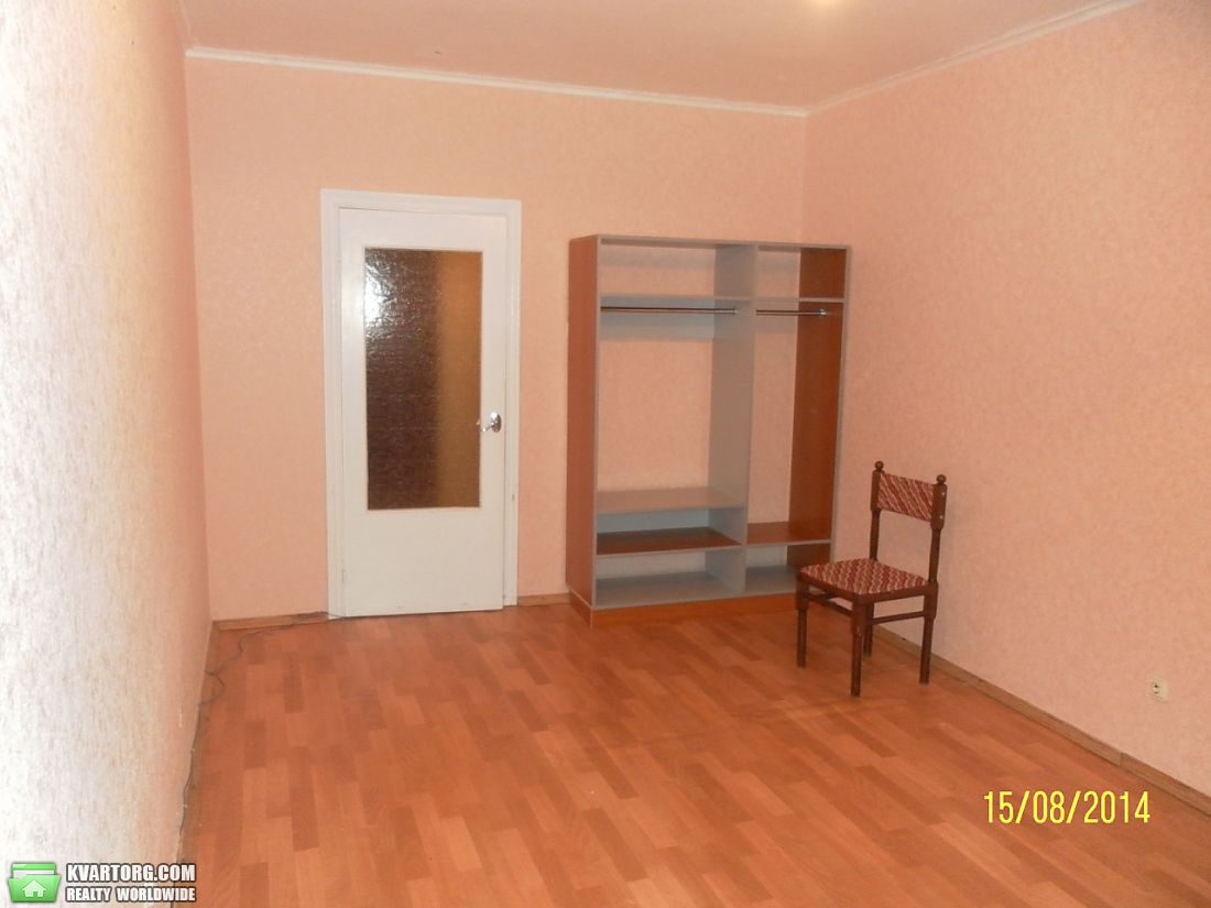 Rent out 1-room apartment. Киев,  Урловская — photo 2