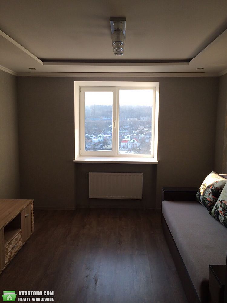 Rent out 2-room apartment. Днепропетровск, набережная победы — photo 4