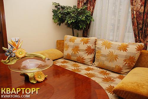 Rent out 3-room apartment. Киев,  Артема — photo 7