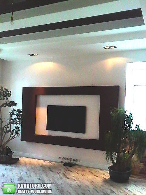 Rent out 5-room apartment. Киев,  Гончара — photo 2