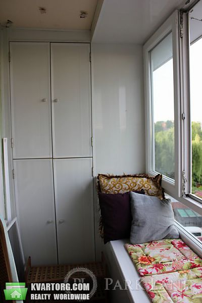 Sell 3-room apartment. Киев, Печенежская — photo 8