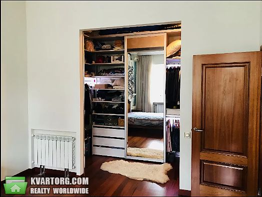 Rent out 2-room apartment. Киев,  Жилянская — photo 10