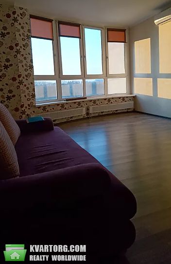 Rent out 2-room apartment. Киев, Сикорского — photo 4