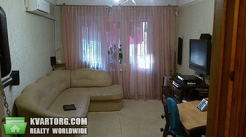 Sell 2-room apartment. Киев, Вышгородская — photo 1