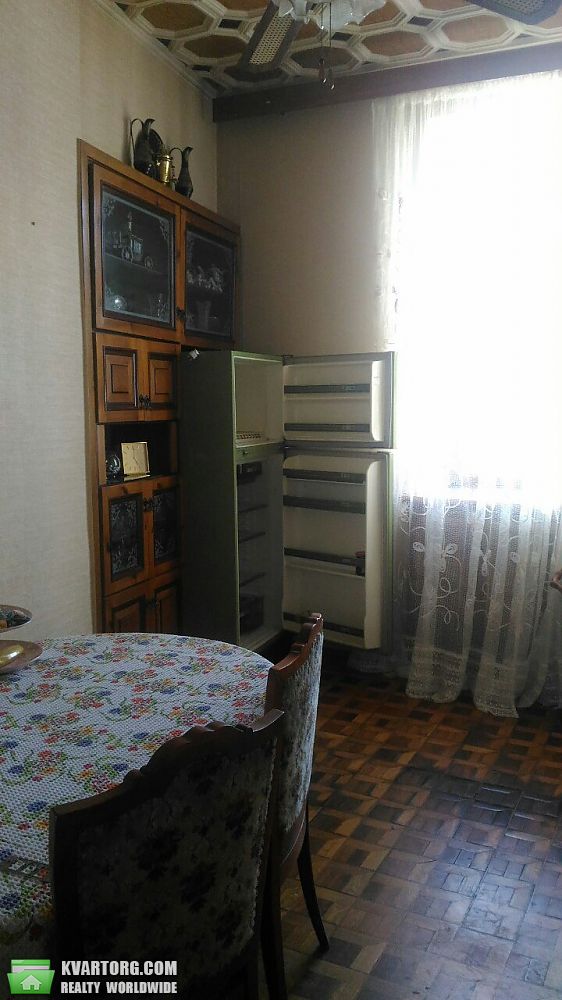 Sell 4-room apartment. Одесса, Банный пер. — photo 10