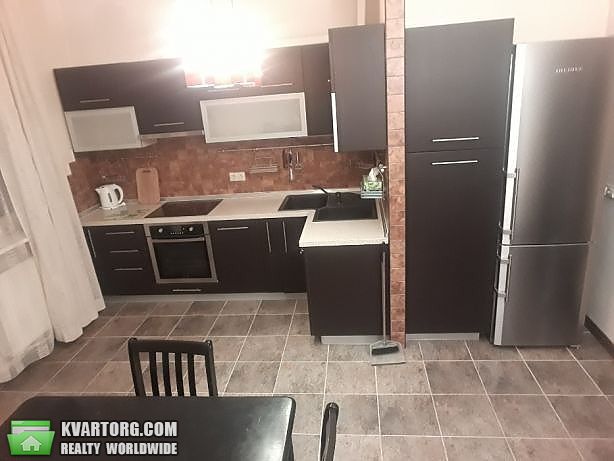 Rent out 3-room apartment. Киев,  Щорса — photo 3
