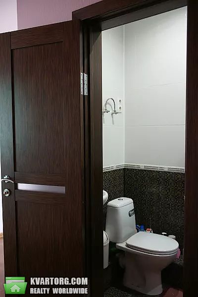 Rent out 3-room apartment. Киев,  Днепровская наб — photo 9