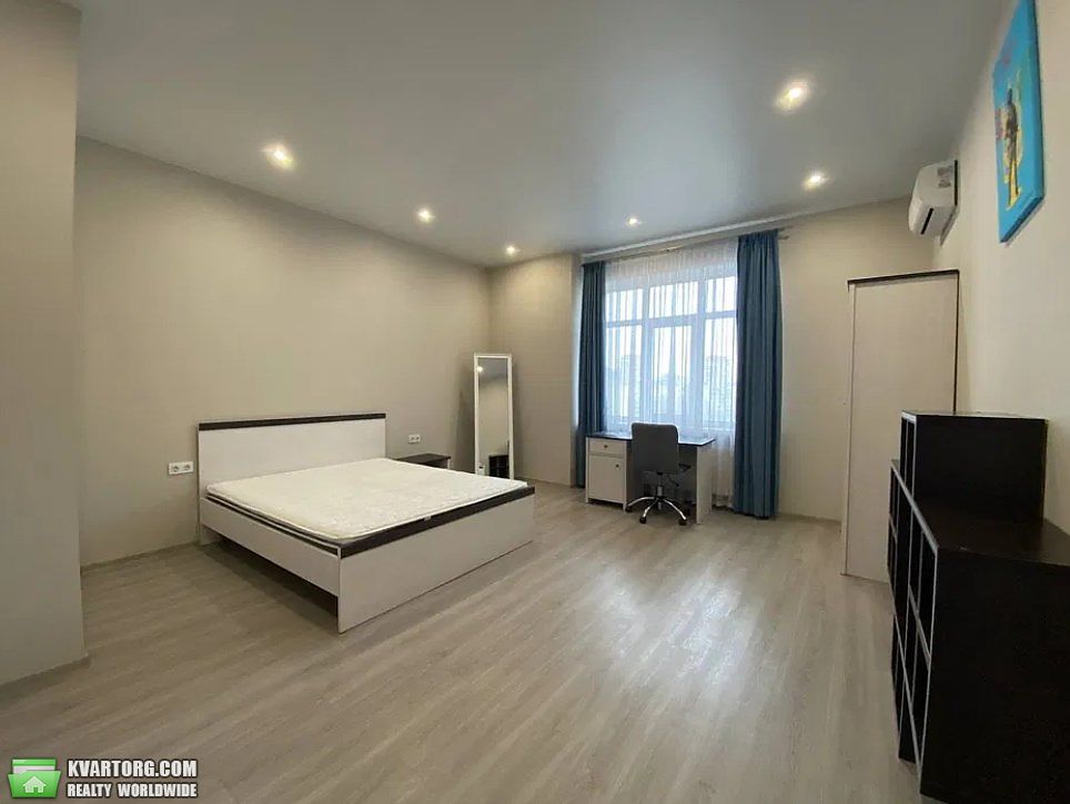 Rent out 2-room apartment. Киев, Коновальца — photo 5
