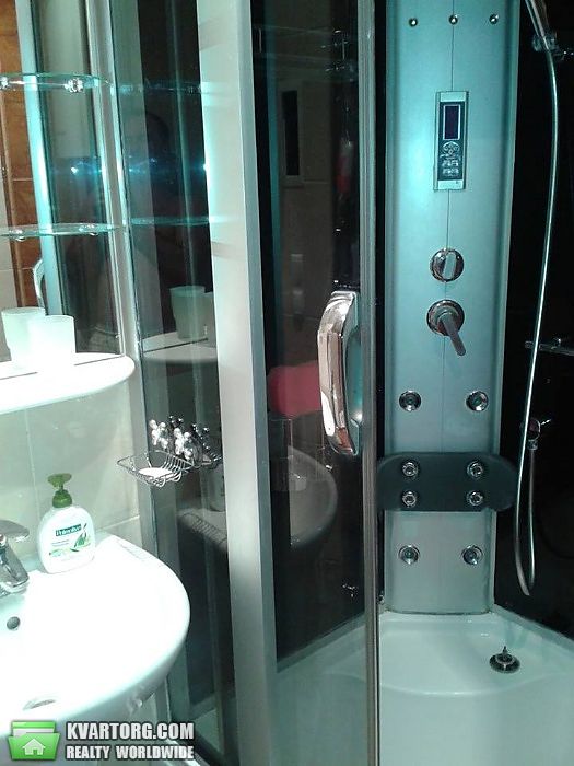 Rent out 2-room apartment. Киев,  Златоустовская — photo 5