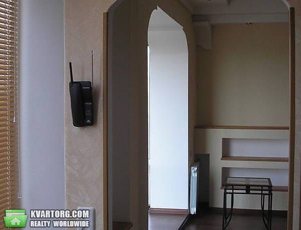 Rent out 2-room apartment. Киев,  метро "Дружбы народов" — photo 8