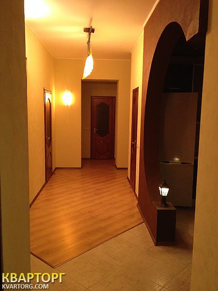 Rent out 4-room apartment. Киев,  Героев Сталинграда пр — photo 3