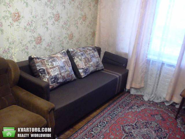 Rent out 2-room apartment. Киев,  Киото — photo 3