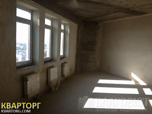 Sell 3-room apartment. Киев,  Соломенская — photo 4