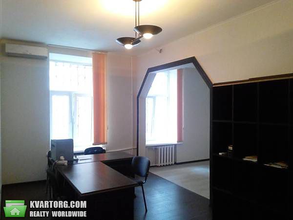 Rent out office. Киев, ул. Ярославов Вал — photo 1