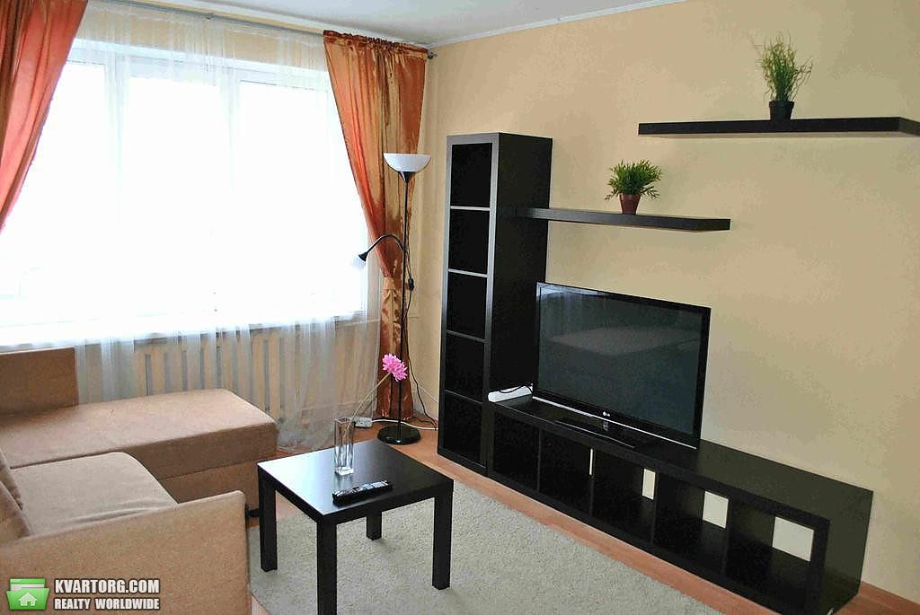 Rent out 1-room apartment. Чернигов,  Садовая — photo 1